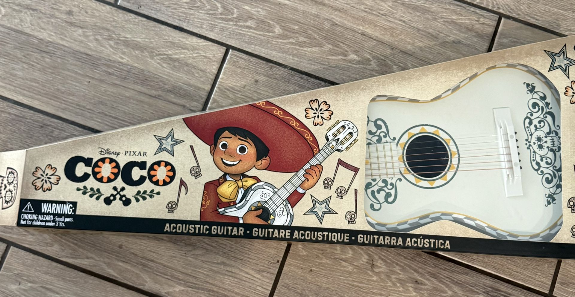 Disney Coco Acoustic Guitar