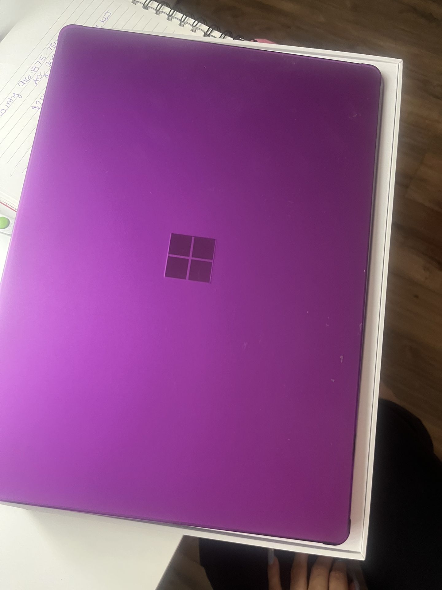 Microsoft surface laptop touchscreen