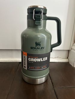 Stanley Easy Pour Growler 64oz