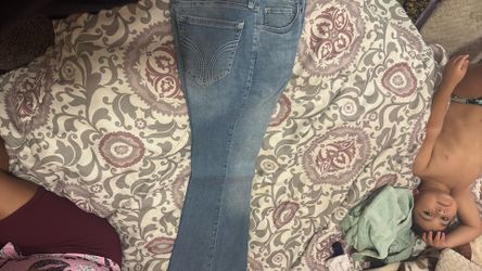 Es pantalón acampanado de mujer