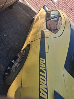 '05 Daytona Charger Top Banana