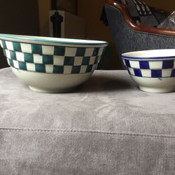 Clay Pottery Bowls, Rantoul, Ill Company