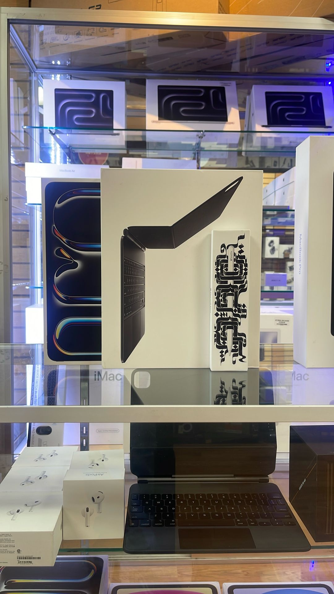 13”iPad Pro M5 256Gb With 13”magic Keyboard And Apple Pencil Pro 