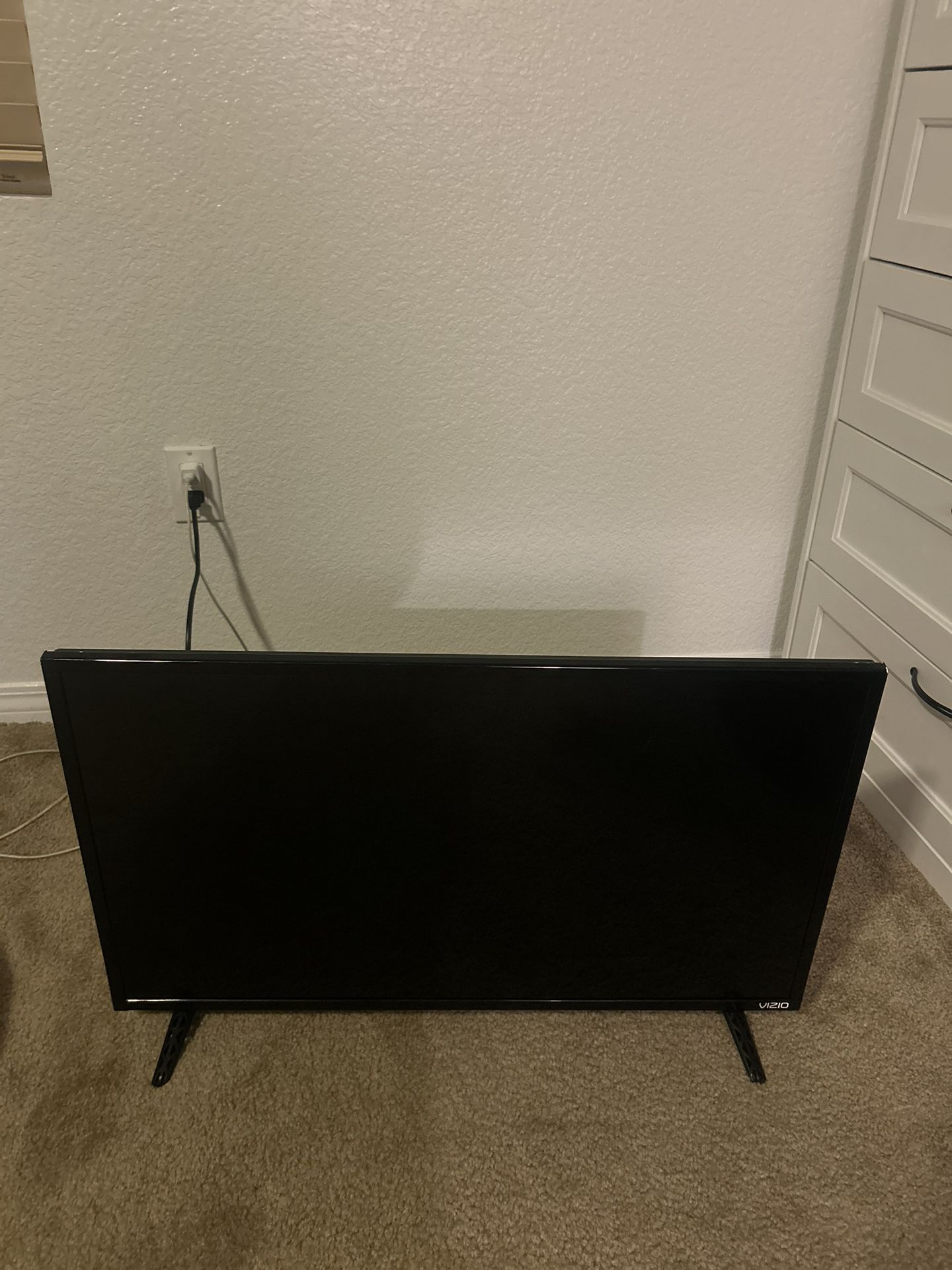 29” VIZIO TV