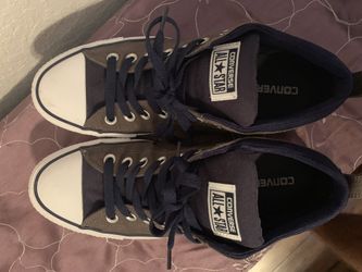 Converse size 9 Men’s