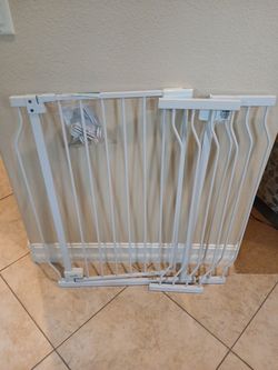 Summer Extra Tall Walk-Thru Baby/Pet Gate