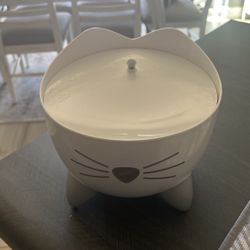 Catit Pixi Water Fountian