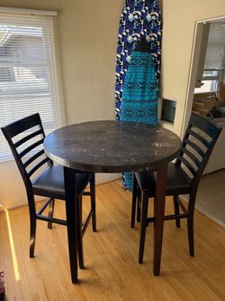 Round marble bar table & 2 chairs set