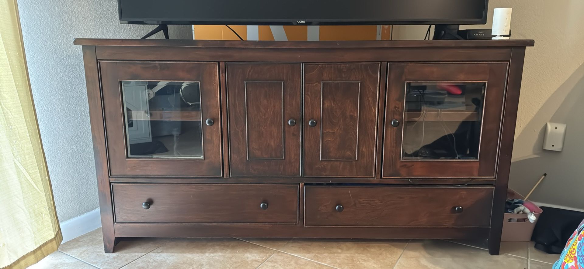 tv stand