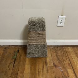 Cat Scratcher