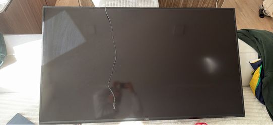 VIZIO 67” TV HOLDER INCLUDED