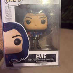 Funko Pop Evie Disney exclusive