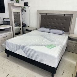 New Grey Bedroom Set (King/Queen/Full)