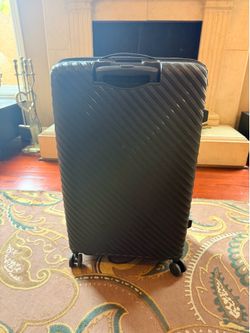 American Tourister Luggae XL