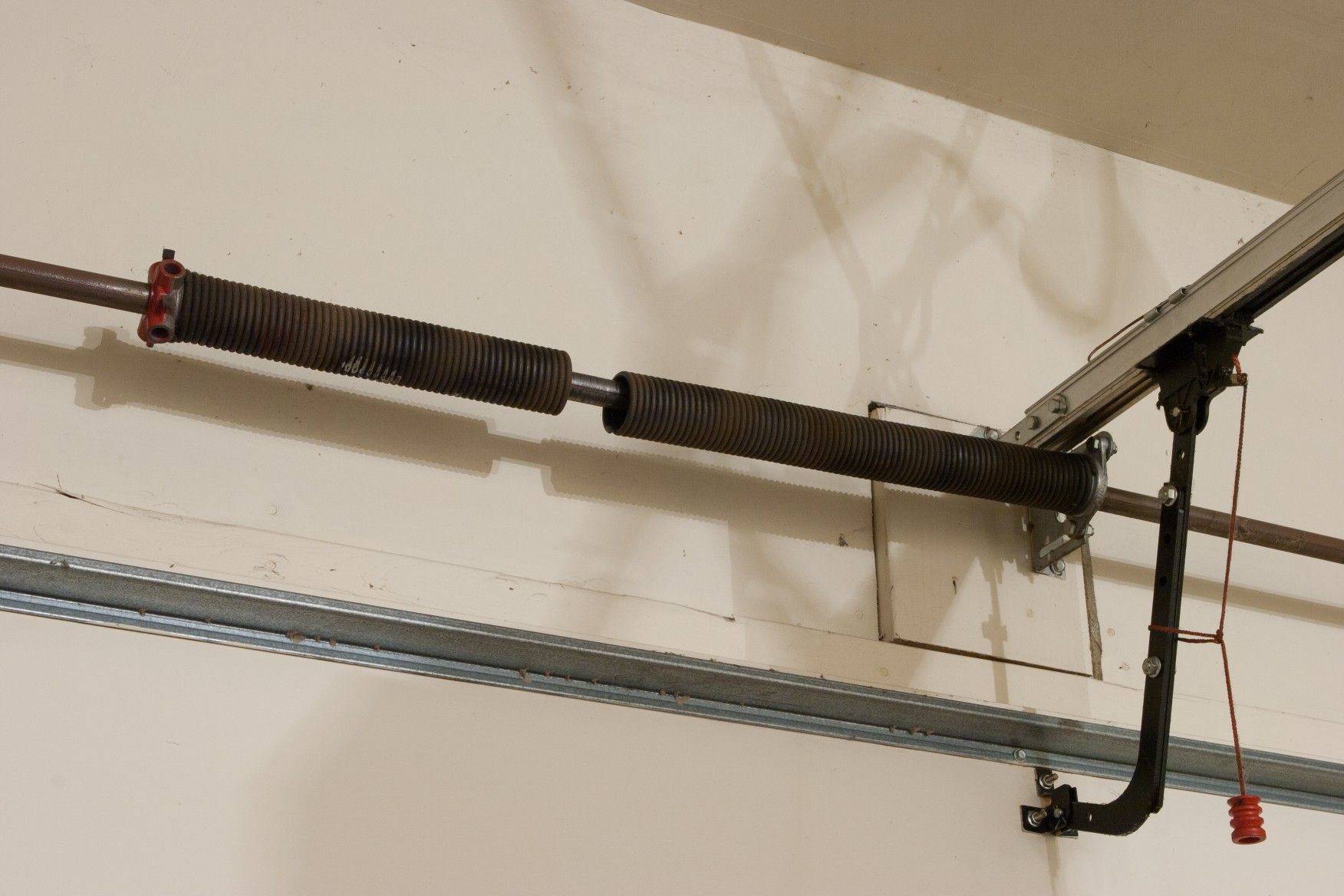 Garage doors torsion springs