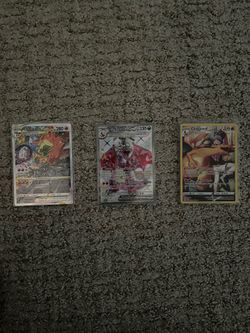 Pokemon Charizard V Star Bundle