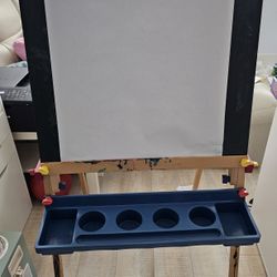Melissa & Doug Art Easel + Whiteboard+Paper