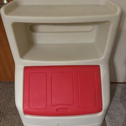 Kids Toy Chest/storage