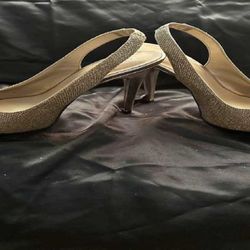over debate Party Clothes – Glow with Elegant and Trendy Looks