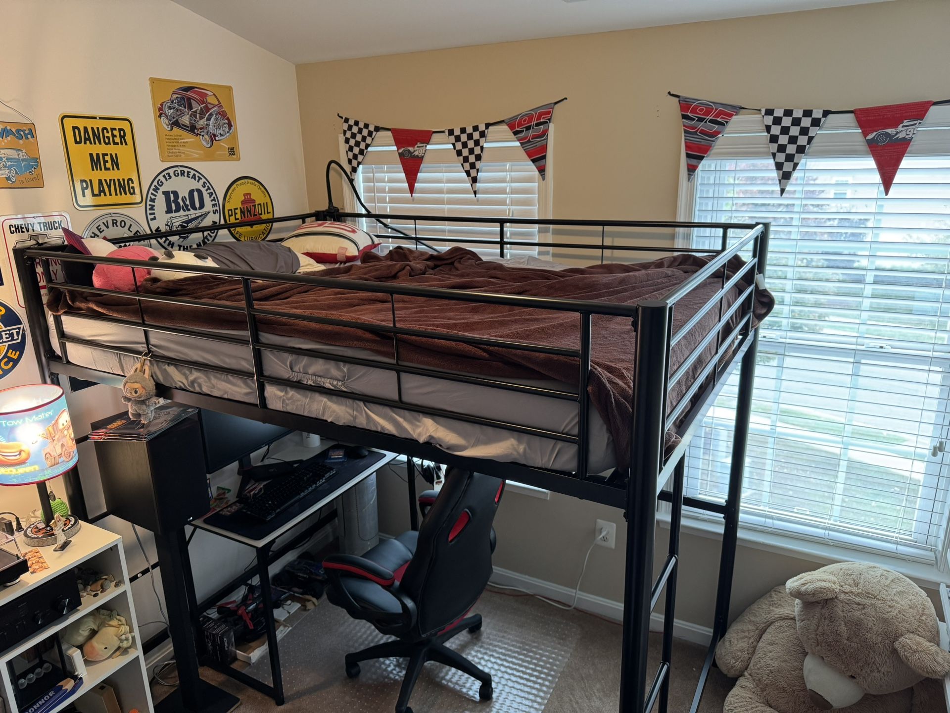 Bunk Bed + Desk 