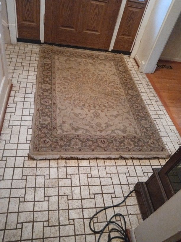 Oriental Rug 70 X 47 Inches Tan Print