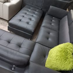 *Weekly Feature*---Ibiza Modern Gray Leather Sectional Sofa W/Ottoman---Delivery And Easy Financing Available💪