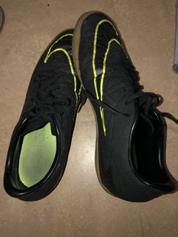 Size 9.5 hypervenom Phelon 2.