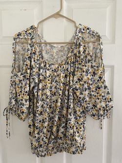 blouse 