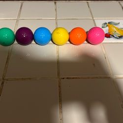 6 Golf Balls That Glow In Black Light 