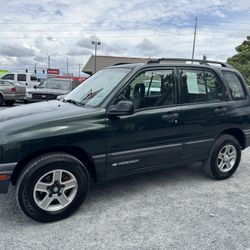 2003 Chevrolet Tracker