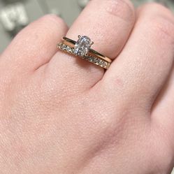14K Gold, 1 Carat Moissanite Engagement Ring Size 8