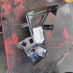 Headlight Bracket For 2017 Honda Civic 