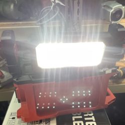 Milwaukee Packout Light With Built In Charger