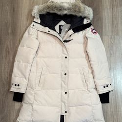 Women’s Canada Parka Long M/L/XL