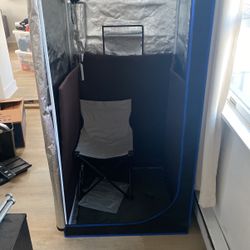 SereneLife Infrared Sauna- Like new