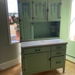 Vintage Antique Hoosier Cabinet Hutch