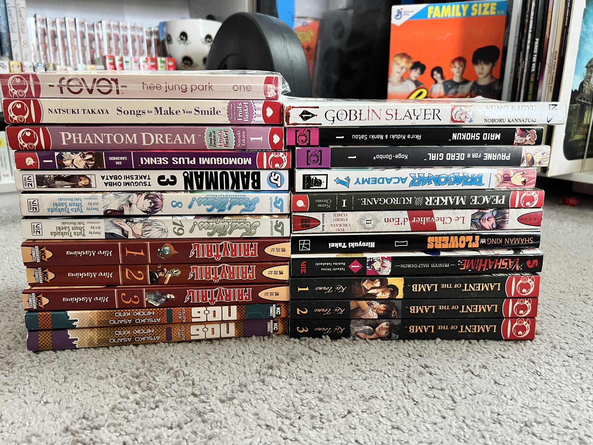 Manga lot Of 23