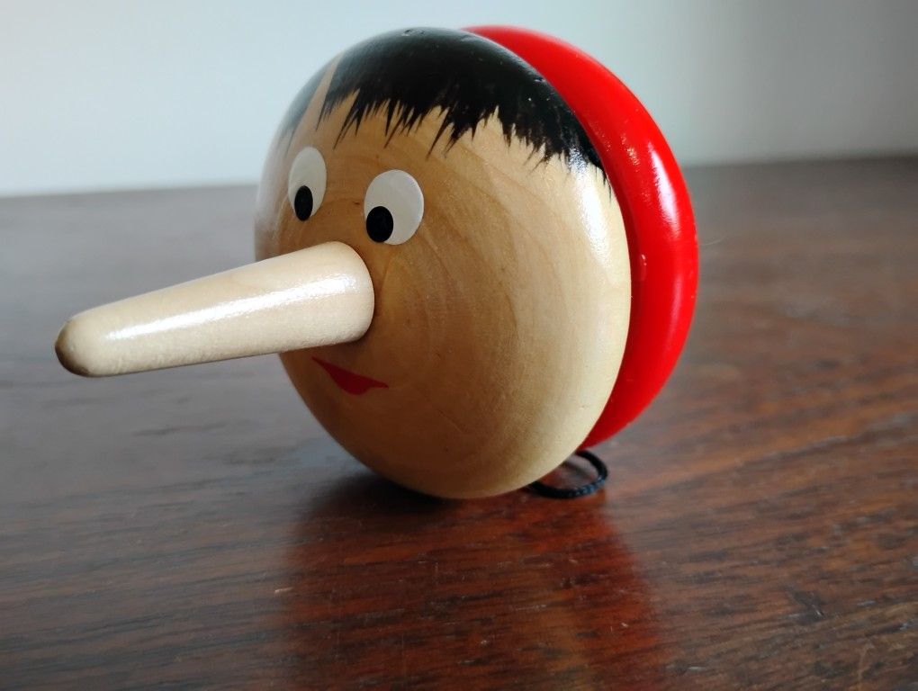 Firenze Italy Pinochio Long Nose Yo-yo Toy