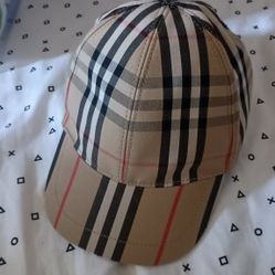 Burberry Vintage Check Kids Cap - size L - $50 