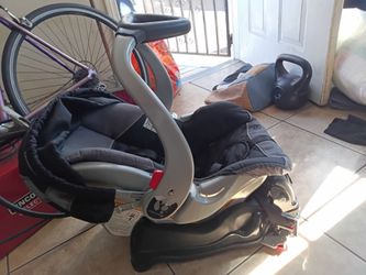 Infant carseat