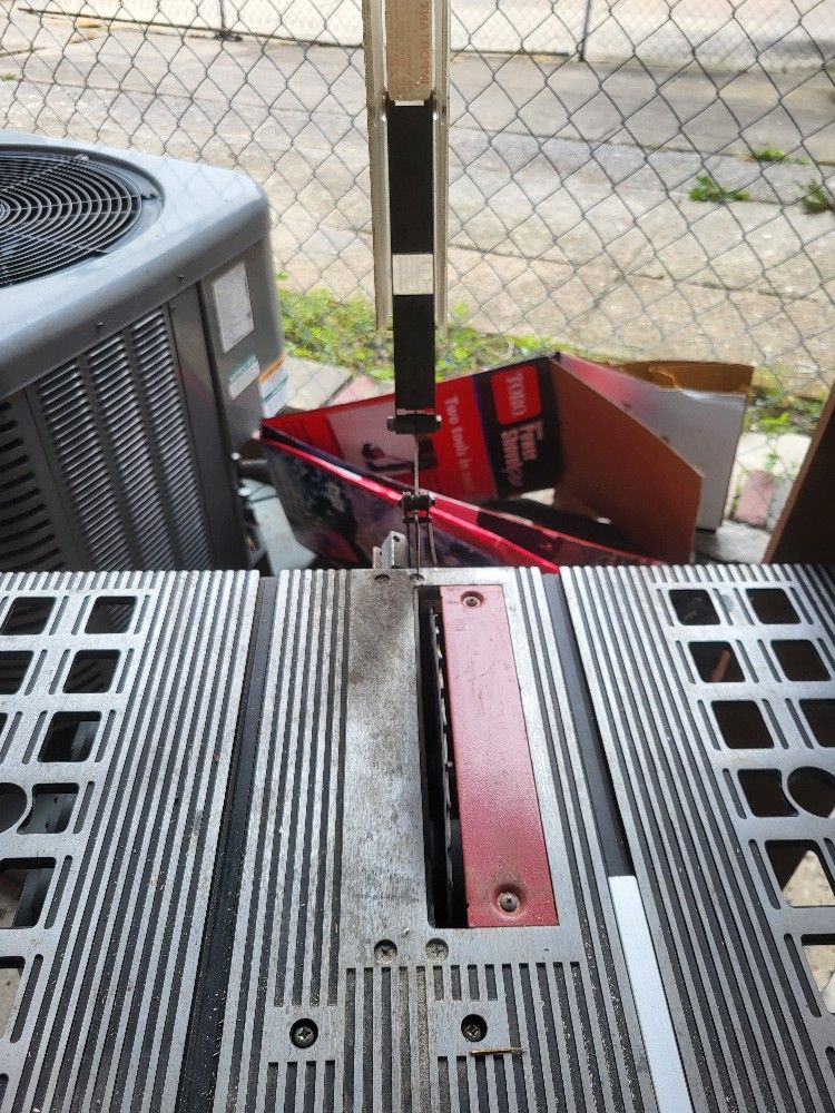 Saw Table