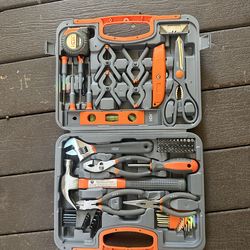 HDX Household Tool Kit 72 pieces