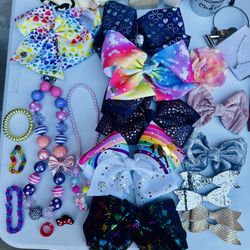 Little Girls Bow and Jewelry lot for sale💖