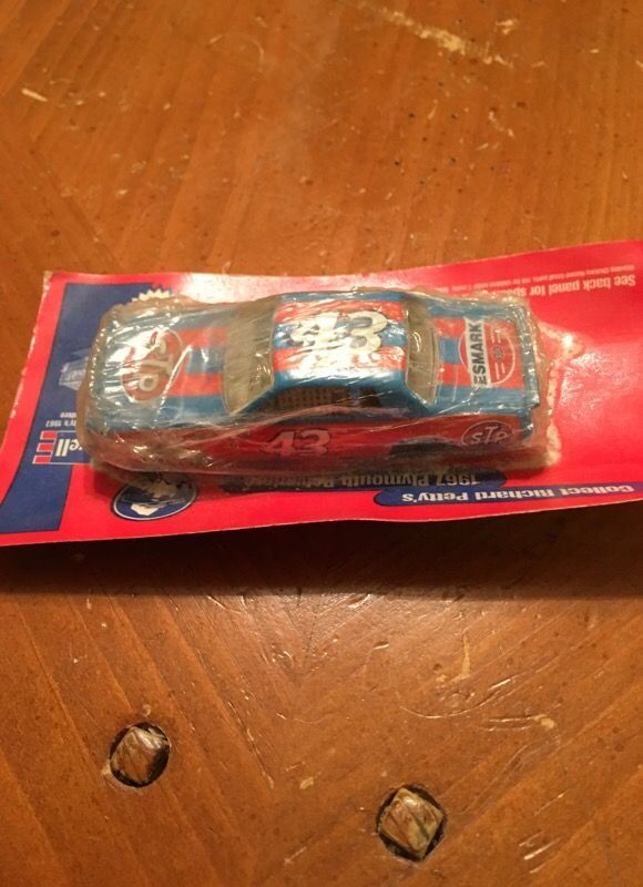 Collectable Richard Petty Wisk promotional Car