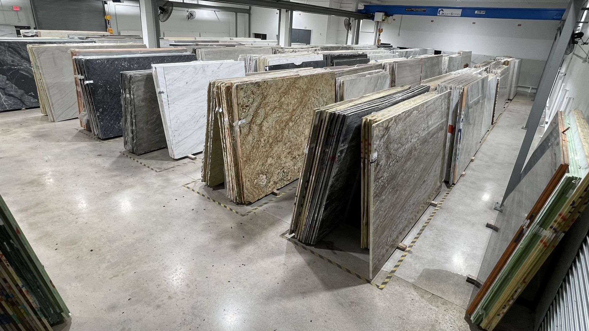 CALACATTA QUARTZ VENATINO ANGELIC 127x64 2cm. KITCHEN COUNTER TOPS SLABS  Granite Granito Cuarzo Quarzite Meseta Marble Marmol 7863035147 for Sale  in Miami, FL - OfferUp