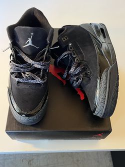 Jordan 3 Black Cat