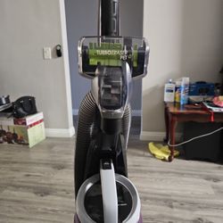 Bissell Cord Rewind Vaccume Cleaner