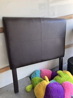 Twin Headboard 