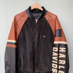 Like New Official Harley Davidson Leather Jacket