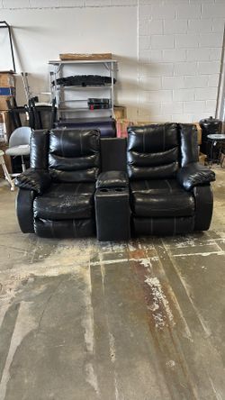 Free Used Recliner Couch! Used Free Must Come Take Away! 